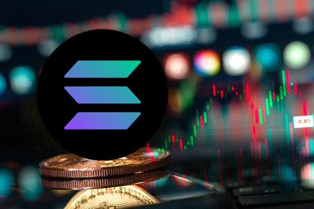 Cardano (ADA) e Solana (SOL) buscam lucros, mas ambos perseguem a pré-venda de DeeStream (DST) com expectativa de